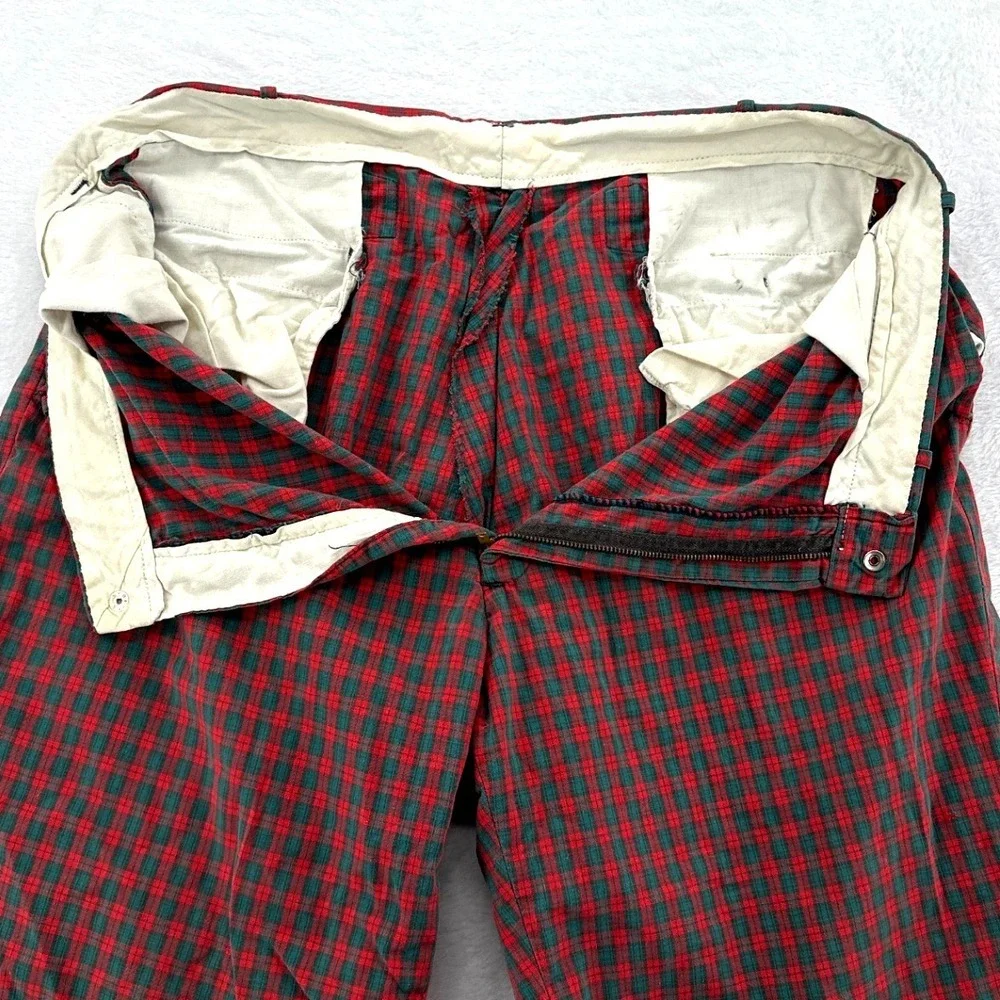 Vintage Red Green Plaid Cinch Back Shorts Men SZ 37 Flat Front Preppy Streetwear